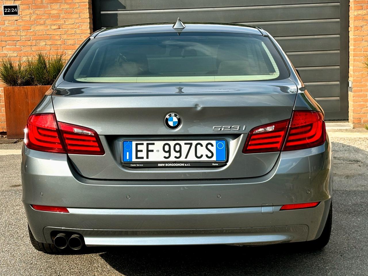 BMW 523 aut.(benzina)-BERLINA- 91500km -FULL-2010