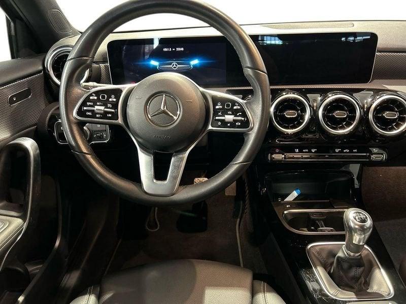 Mercedes-Benz Classe A Berlina 180 Automatic Business 136 cv