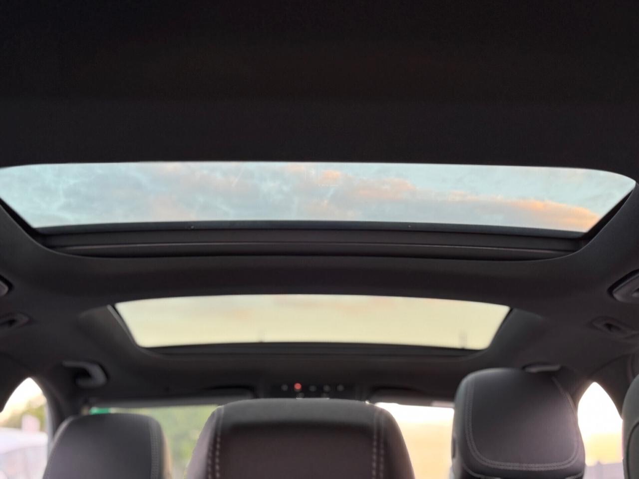 Mercedes-benz E 220 d 4Matic Sport AMG LINE !