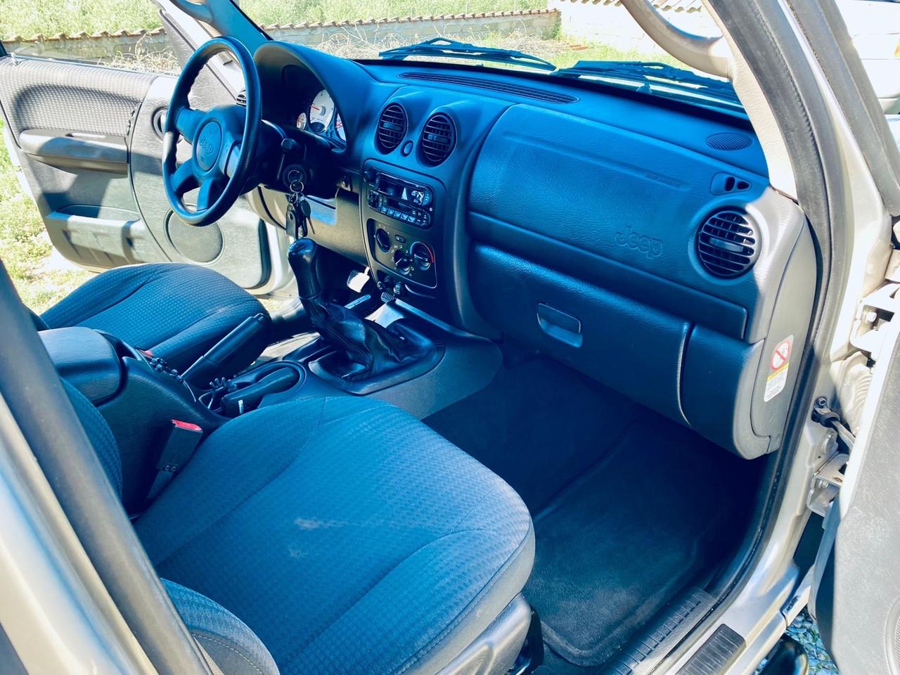 Jeep Cherokee 2.5 CRD Limited