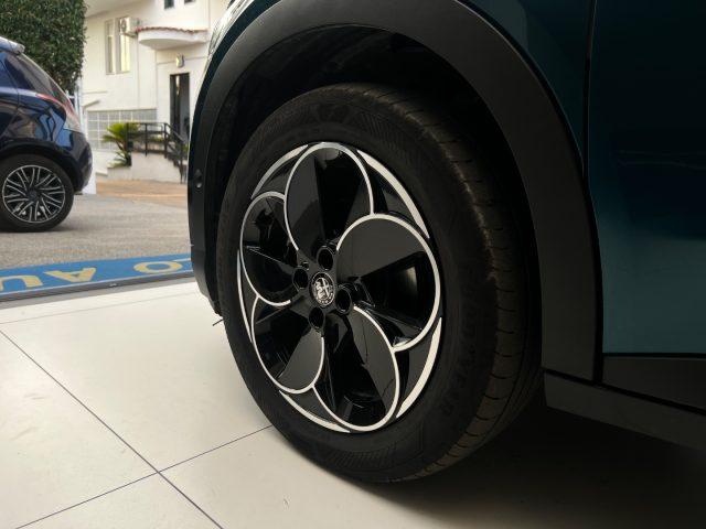 ALFA ROMEO Junior 156 CV BEV Intensa da e229,00 mensili