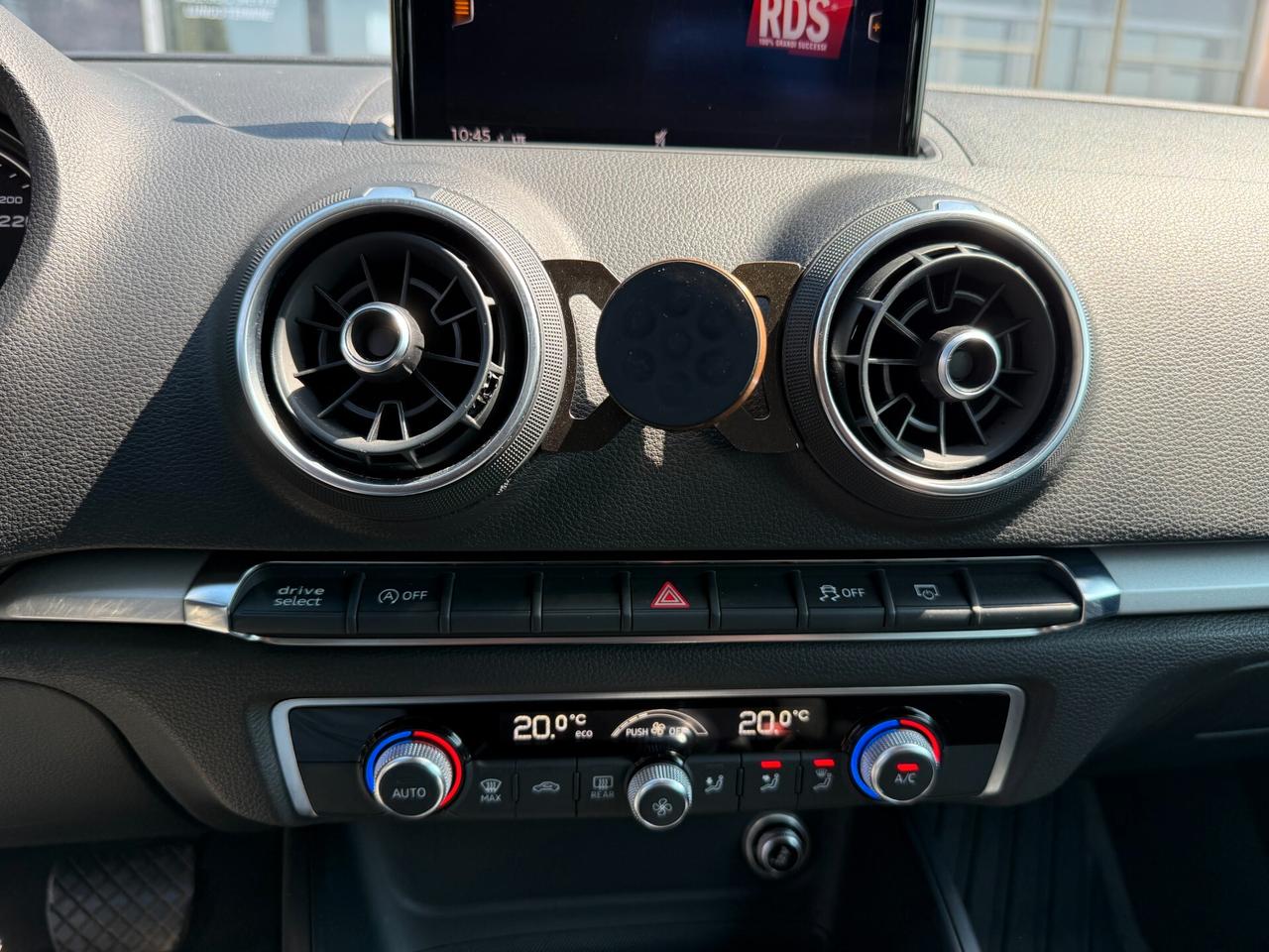 Audi A3 Sedan 1.6 TDI 116 CV Business