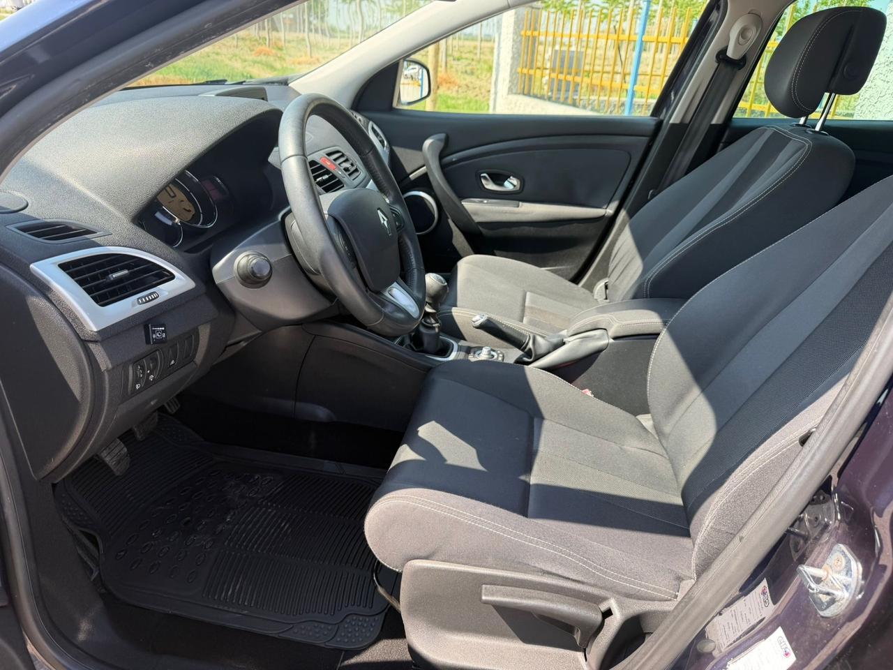 Renault Megane Mégane 2.0 CVT Dynamique