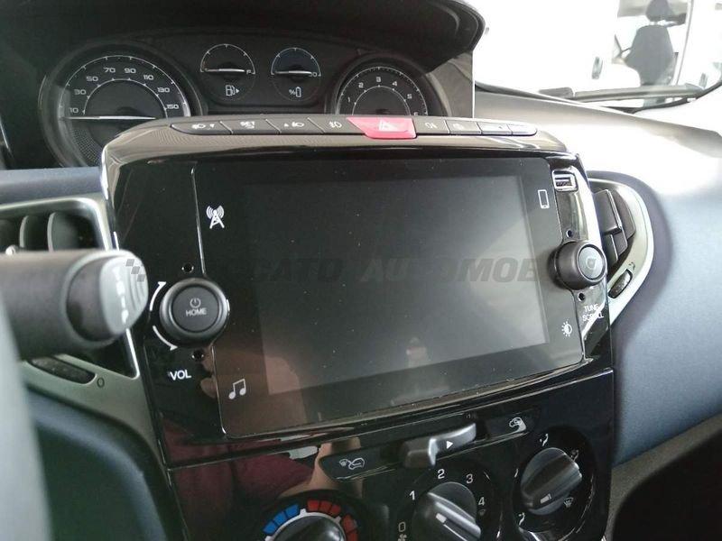 Lancia Ypsilon Ypsilon 1.0 firefly hybrid Platino s&s 70cv