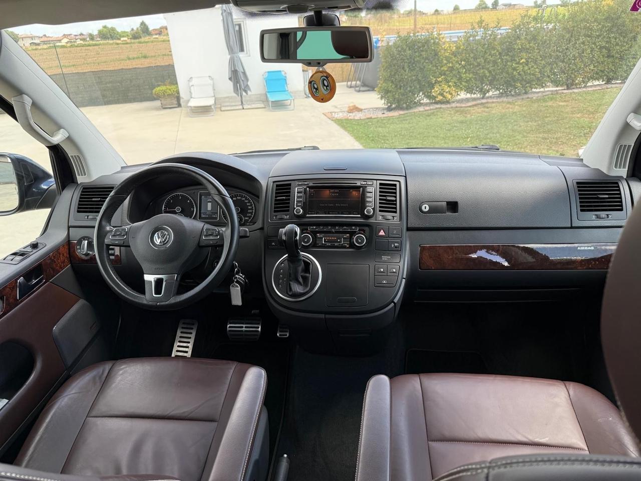 Volkswagen Multivan 2.0 BiTDI 180CV DSG Highline