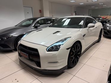 Nissan GT-R 3.8 V6 Black Edition