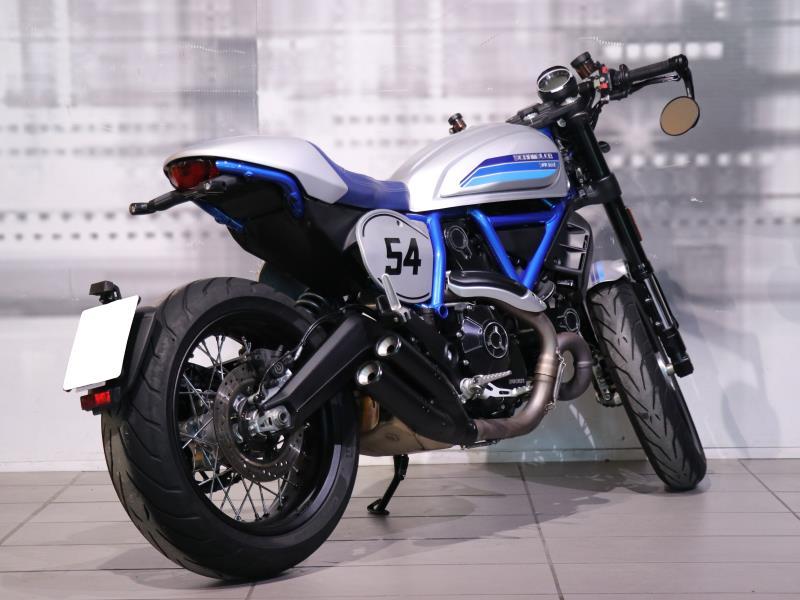 Ducati Scrambler Cafe Racer 800