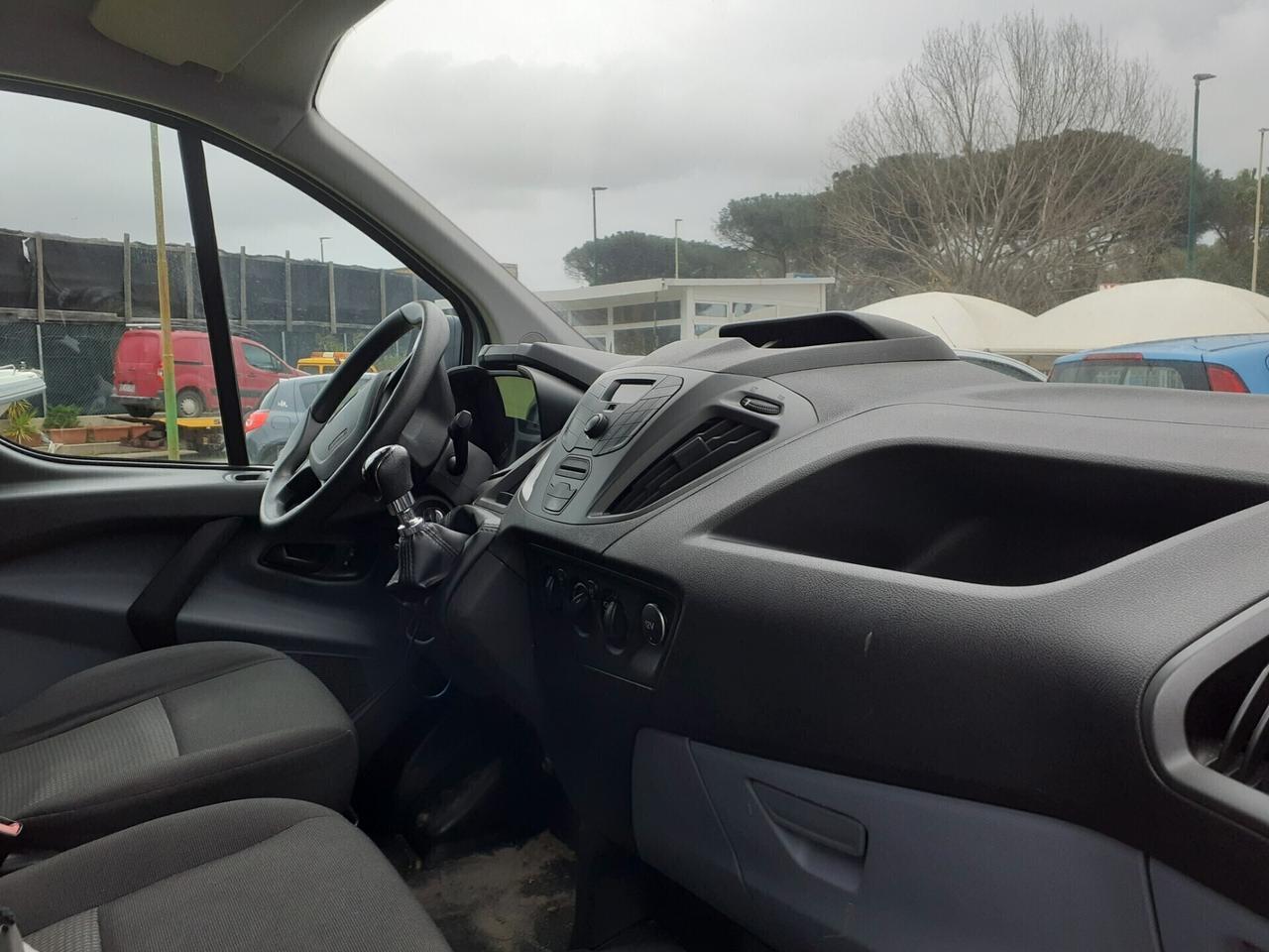 Ford Tourneo Custom 300 2.2 TDCi 100CV PC Trend