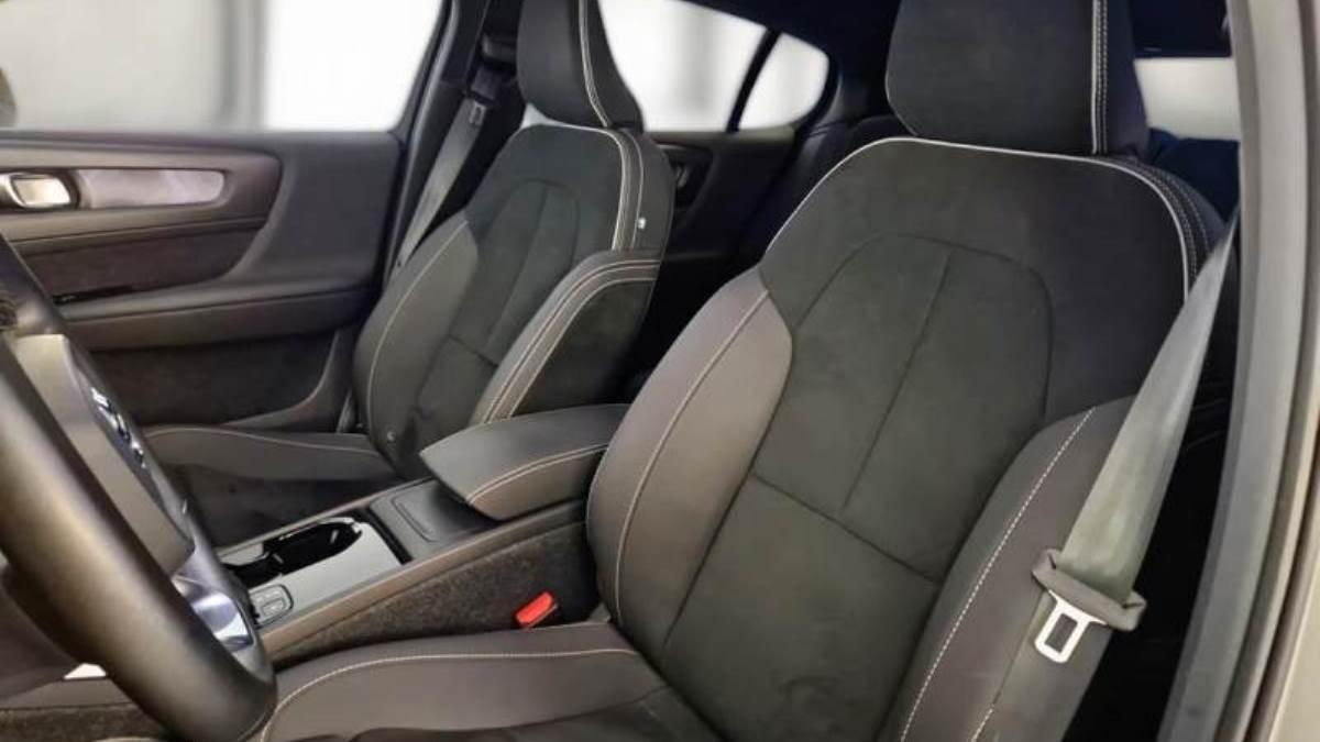 VOLVO C40 Recharge Twin Motor Awd 1St Edition