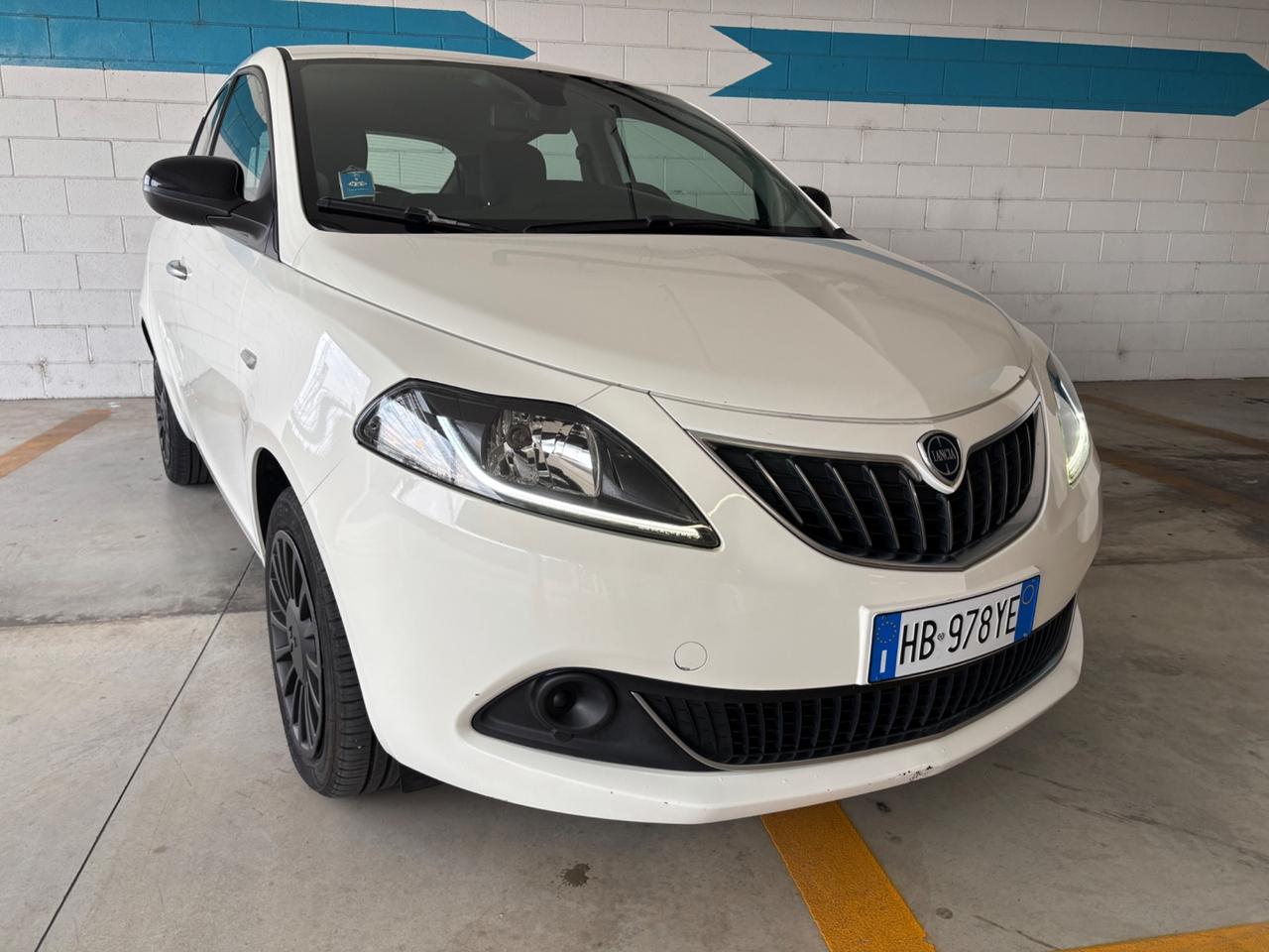 Lancia Ypsilon Hybrid (con soli 108000km)
