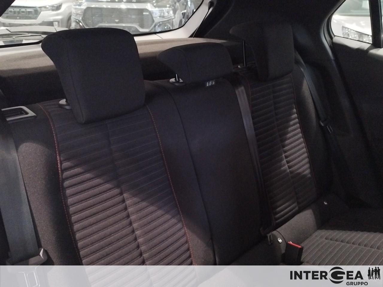 PEUGEOT 2008 1.2 puretech Active s&s 100cv