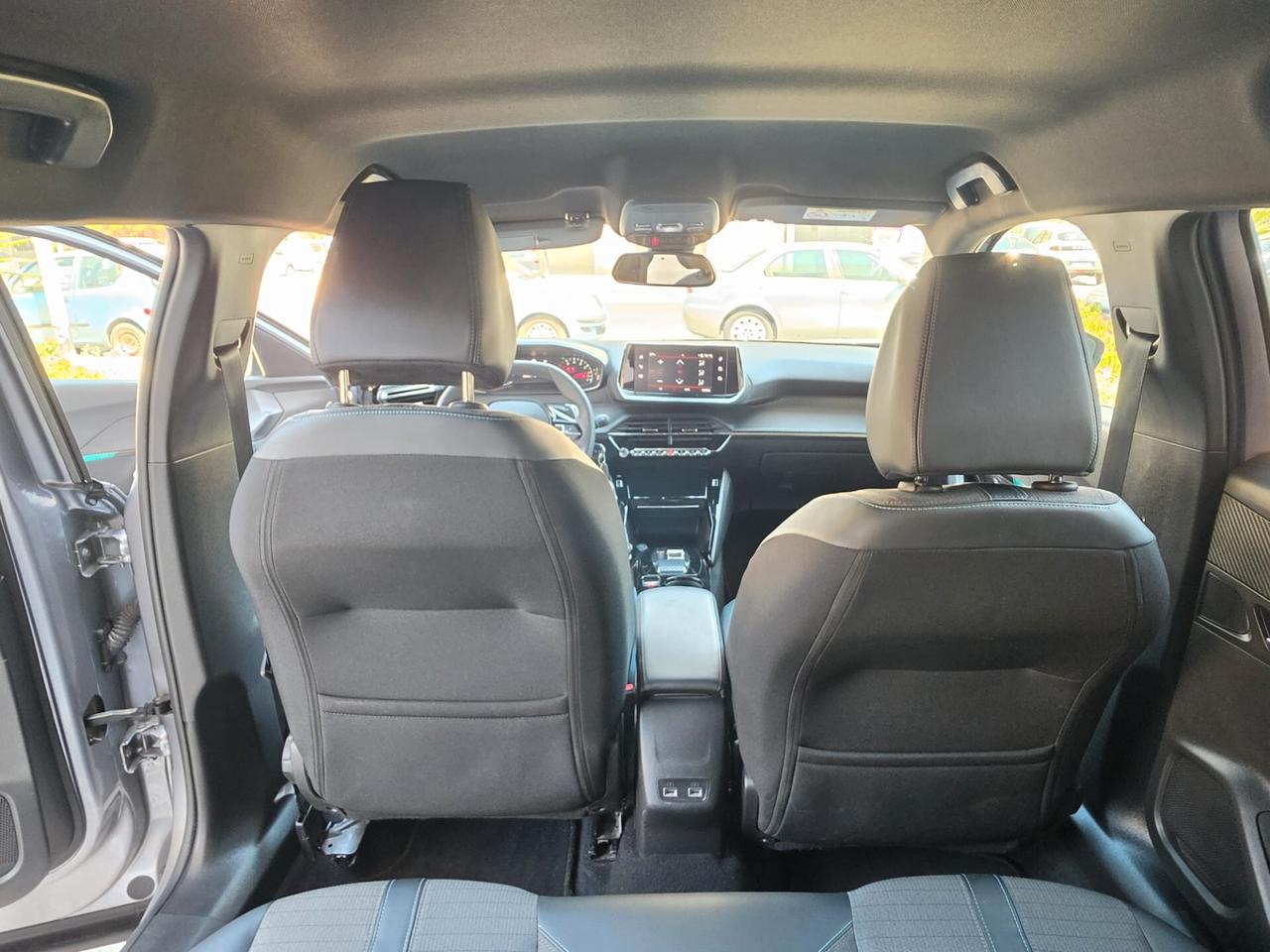 Peugeot 2008 BlueHDi 130 S&S EAT8 Allure
