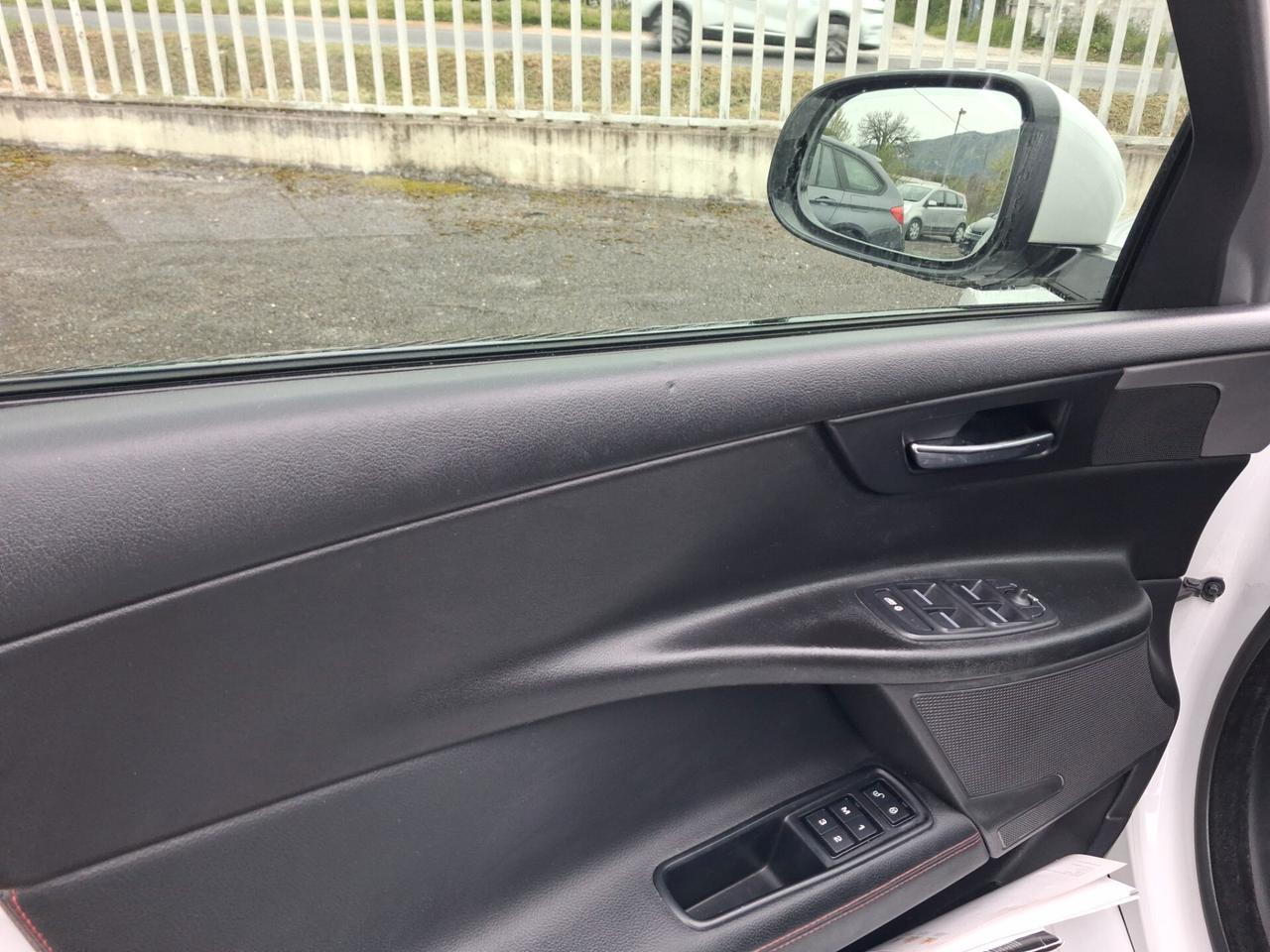 Jaguar XE 2.0 D Turbo 180CV aut. R-Sport