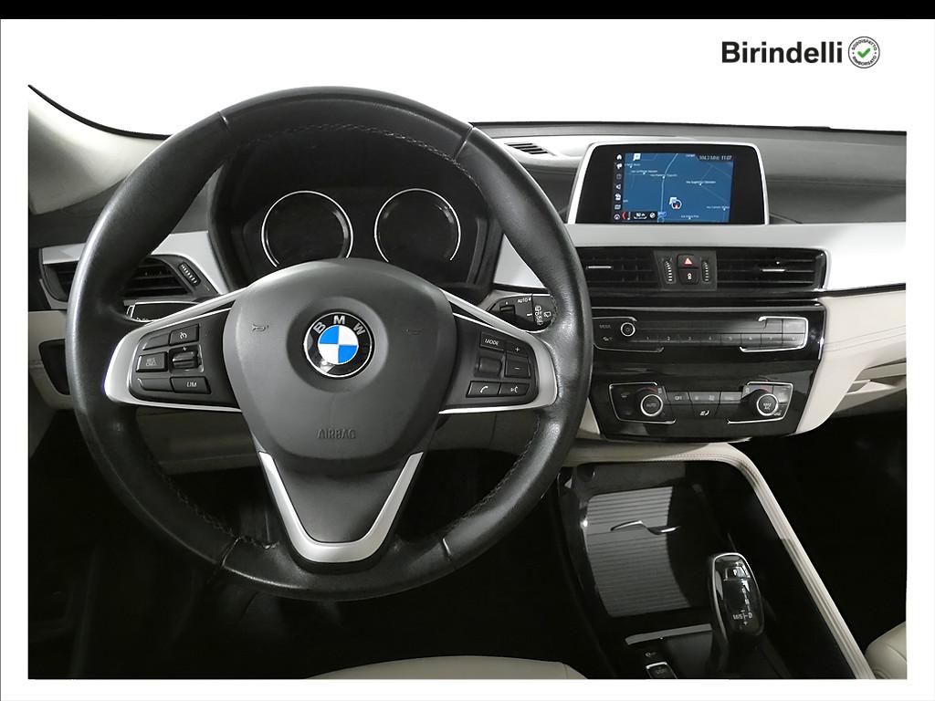 BMW X2 (F39) - X2 sDrive18i Business-X