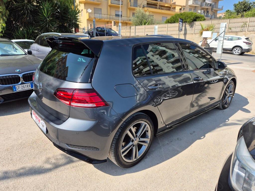 Volkswagen Golf R-LINE 7.5 2.0 TDI DSG 5p
