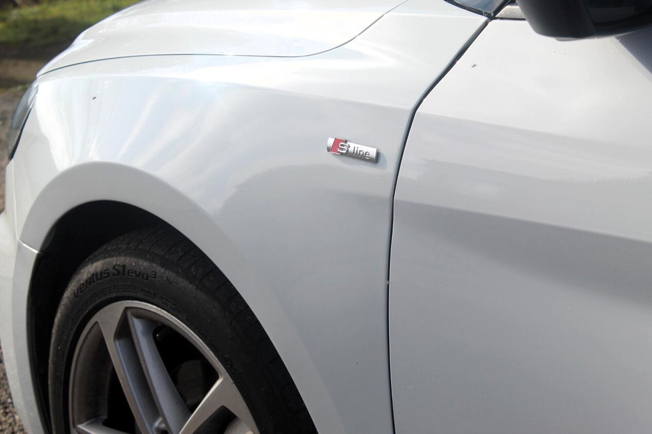 Audi A1 SPB 30 TFSI S line edition