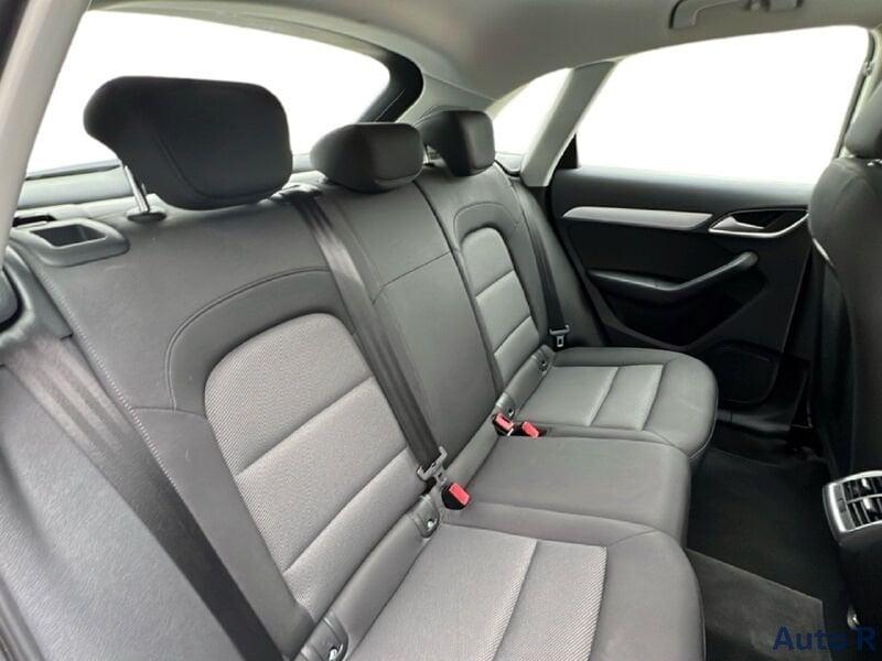 Audi Q3 2.0 TDI 120cv S tronic