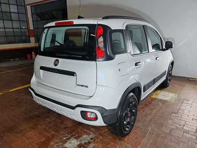 Fiat Panda 1.0 Hybrid 70cv Cross+Clima Auto 36 Rate da 177,95