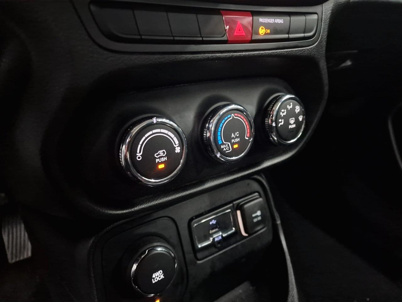 Jeep Renegade 2.0 Mjt 140CV 4WD Active Drive Longitude