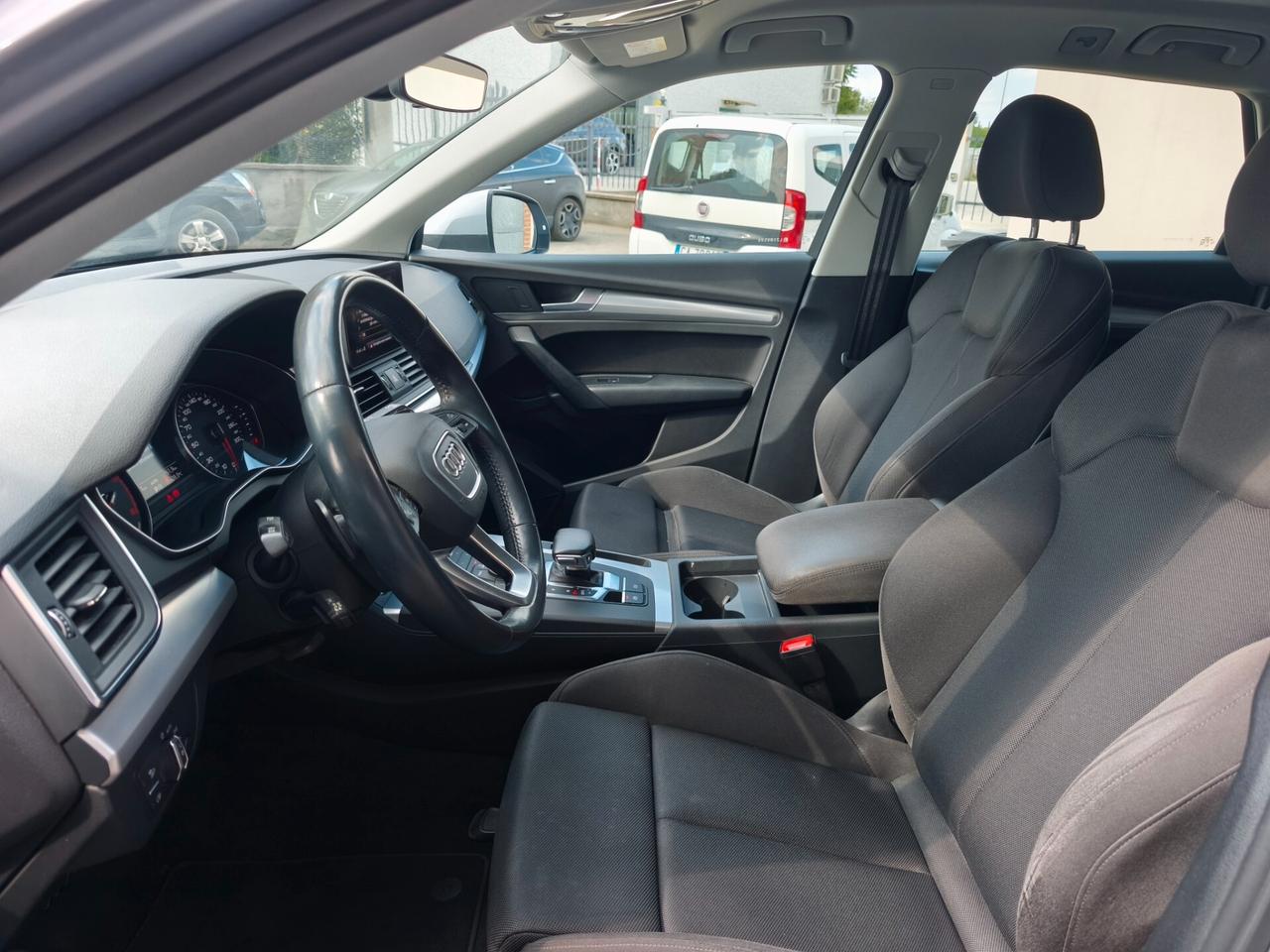 Audi Q5 30 TDI S tronic Design