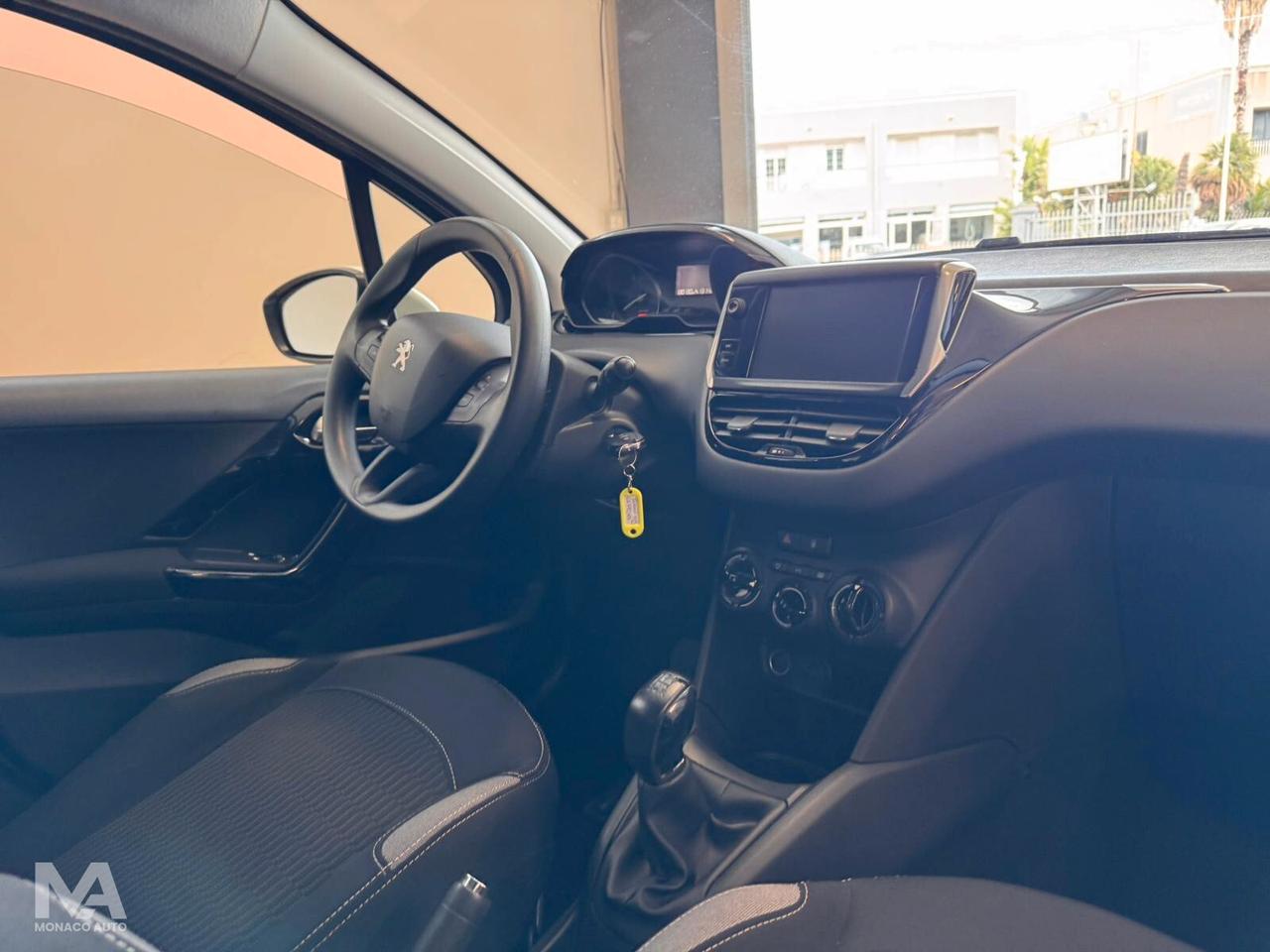 Peugeot 208 1.4 HDi 68 cv Active 2015