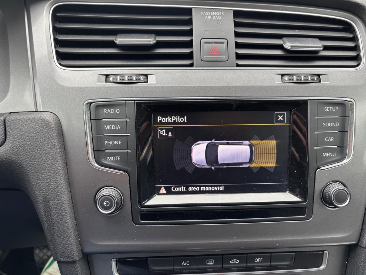 Volkswagen Golf 1.6 TDI 5p. 90CV