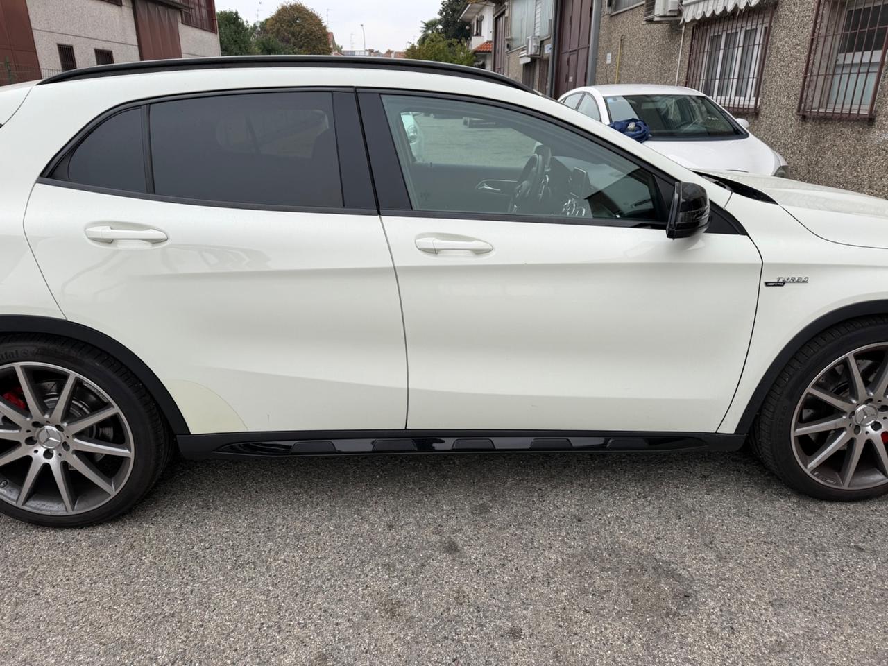 Mercedes-benz GLA 45 AMG 4Matic