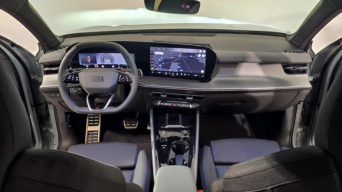 AUDI Q3 Tfsi 110 Kw Mhev S Tronic S Line Edition