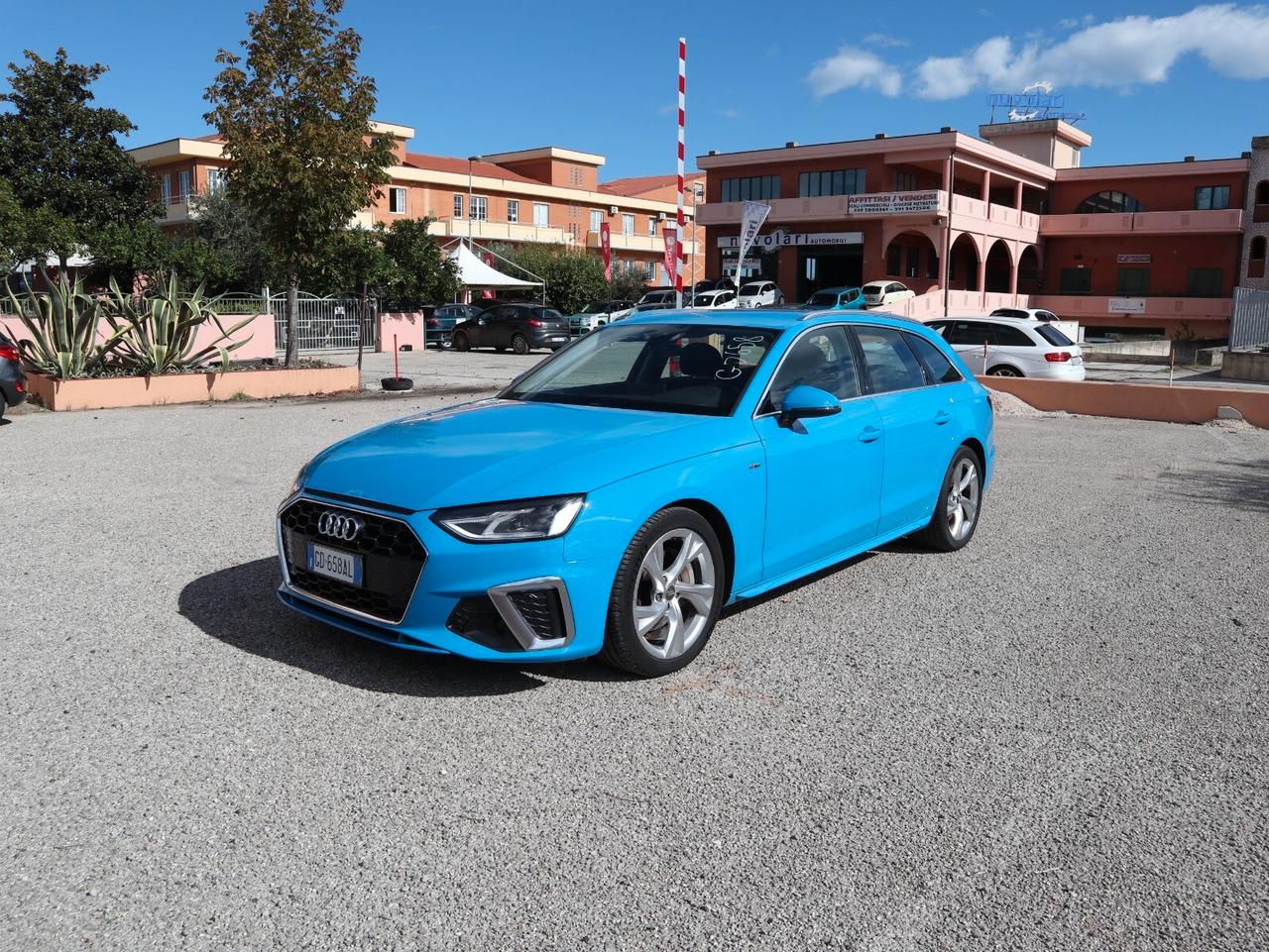 Audi A4 Avant 40 TDI S tronic S line edition