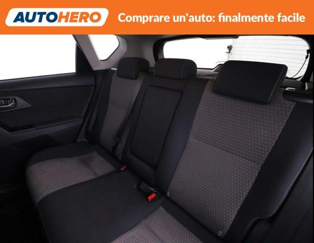 TOYOTA Auris 1.8 Hybrid Black Edition
