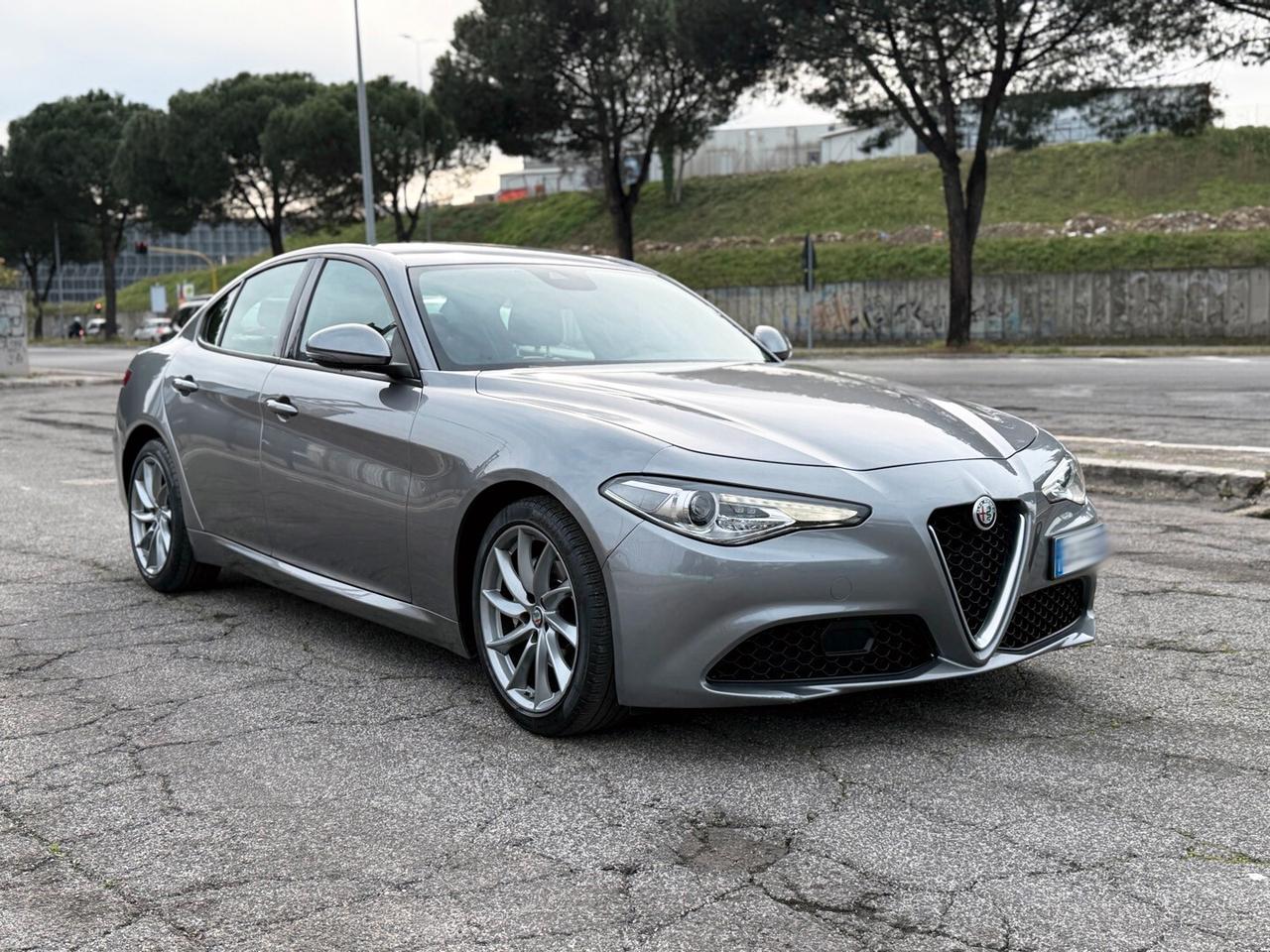 Alfa Romeo Giulia 2.2 Turbodiesel 160 CV AT8 Super