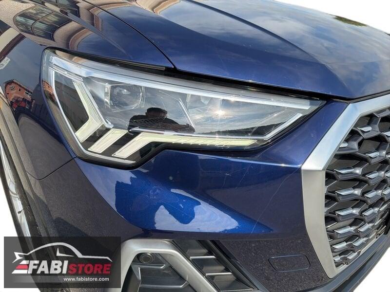 Audi Q3 Sportback 35 TDI 150 Cv S-Tronic S-Line interno ed esterno