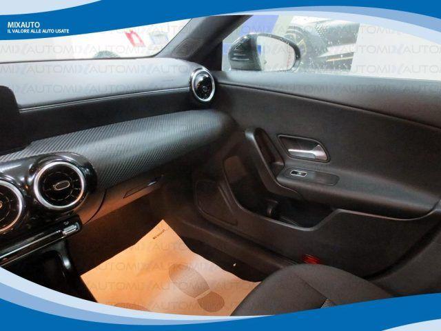 MERCEDES-BENZ CLA 200 D Business EU6