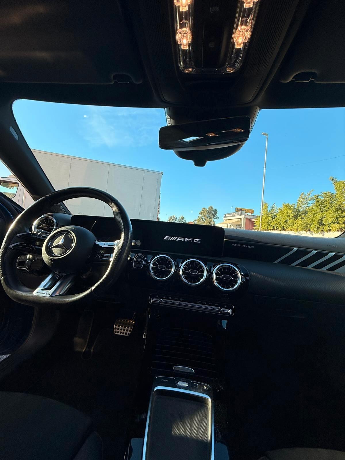Mercedes-benz A 35 AMG