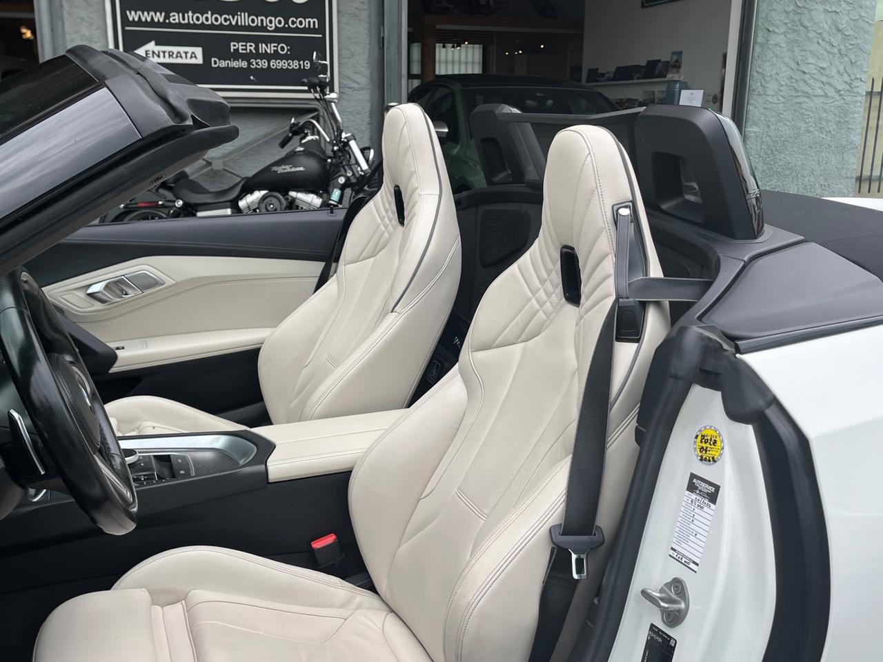 Bmw Z4 sDrive20i Msport PADDLE NAVY HARMAN KARDON