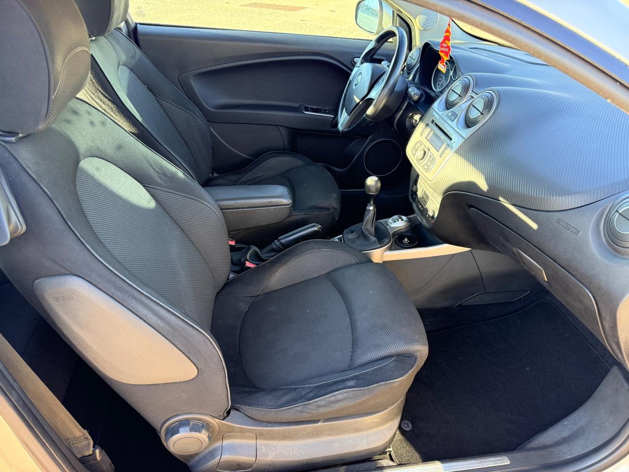 Alfa Romeo MiTo 1.4 T 120 CV GPL Distinctive Sport Pack