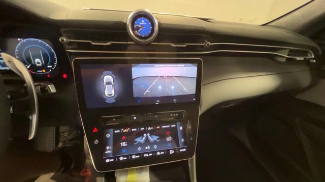 MASERATI Grecale MHEV 250 CV AWD