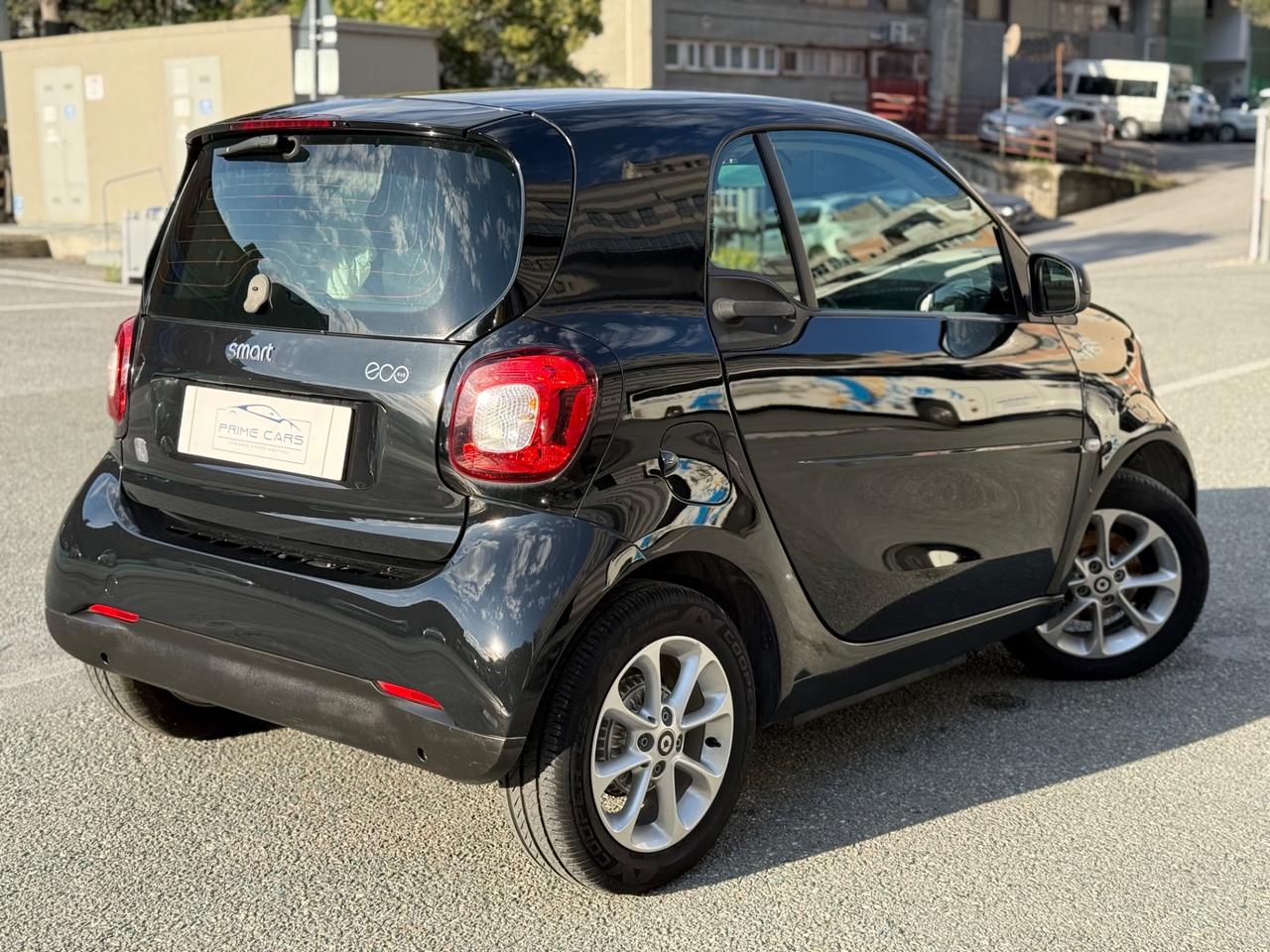SMART EQ FORTWO COUPE PASSION 19.000 KM PERFETTA