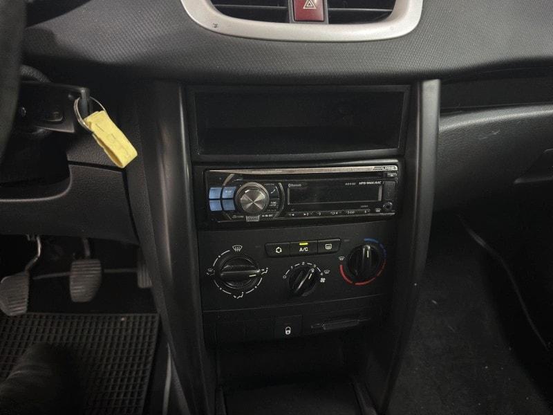 PEUGEOT 207 1.4 HDi 70CV 3p. X Line