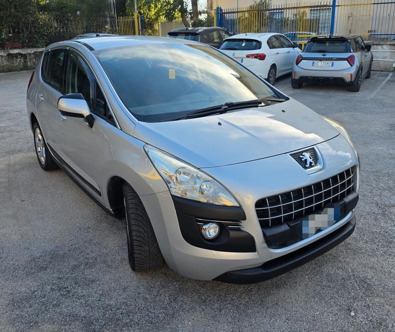 Peugeot 3008 1.6 HDi 115CV Allure
