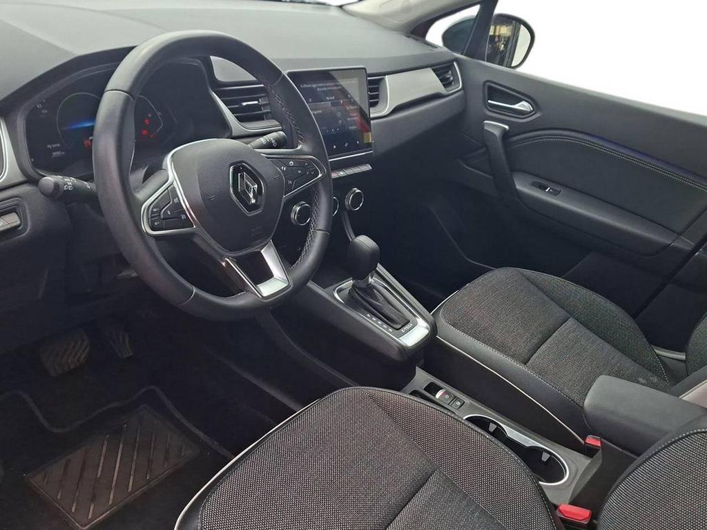 Renault Captur 1.6 Hybrid E-Tech Engineered Auto