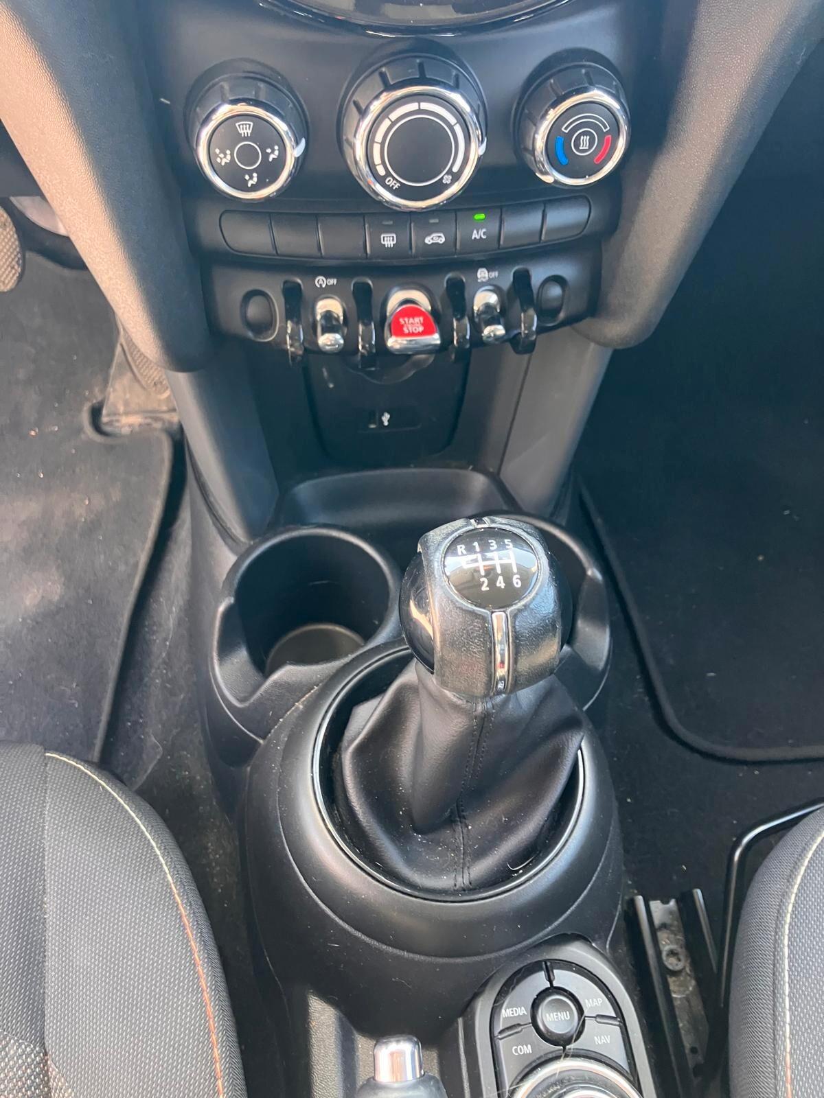 MINI ONE 1.5 102cv 5 Porte Camden Edition