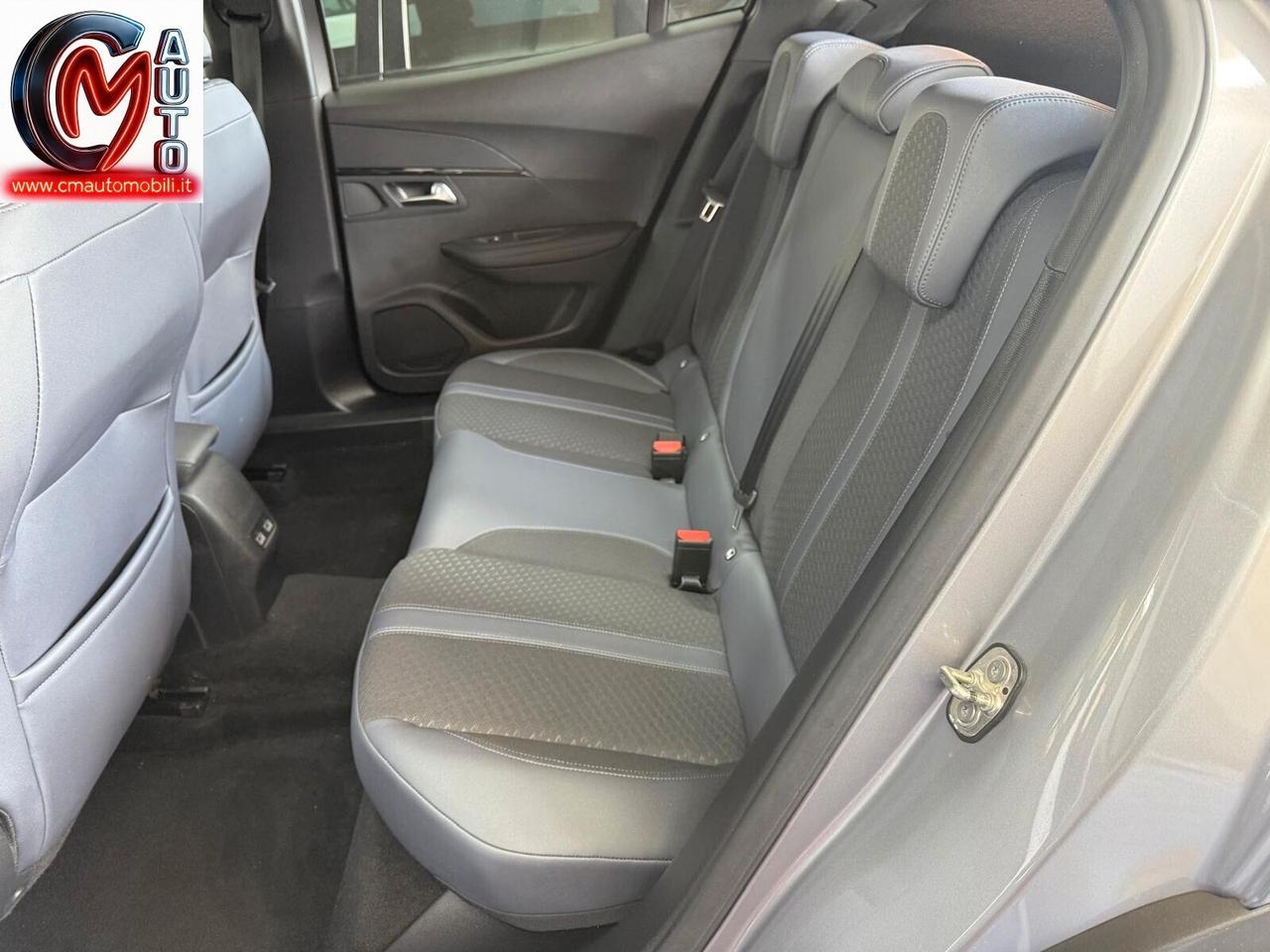 Peugeot 2008 PureTech 130cv S&S Allure FullLED 3d coockpit