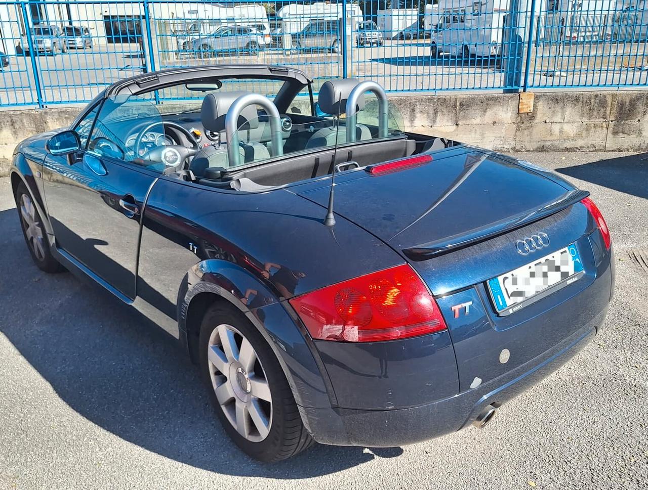 Audi TT Roadster 1.8 T Cabrio