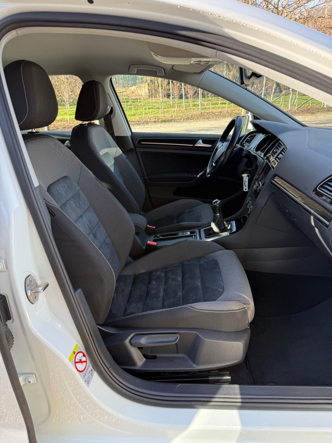 Volkswagen Golf 1.6 TDI 5p. Highline BlueMotion Technology