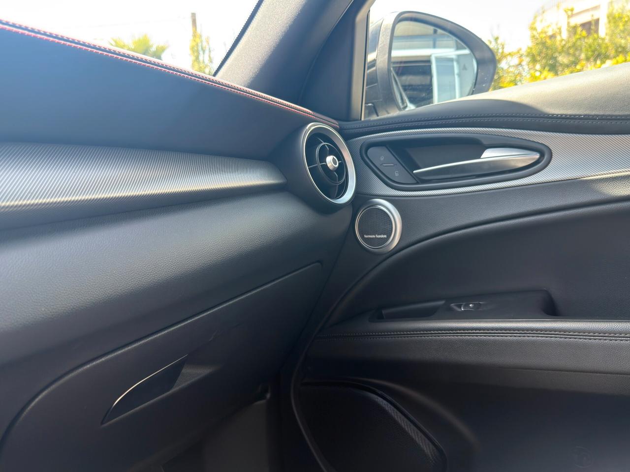 Alfa Romeo Stelvio 2.0 Turbo 280 CV AT8 Q4 Competizione