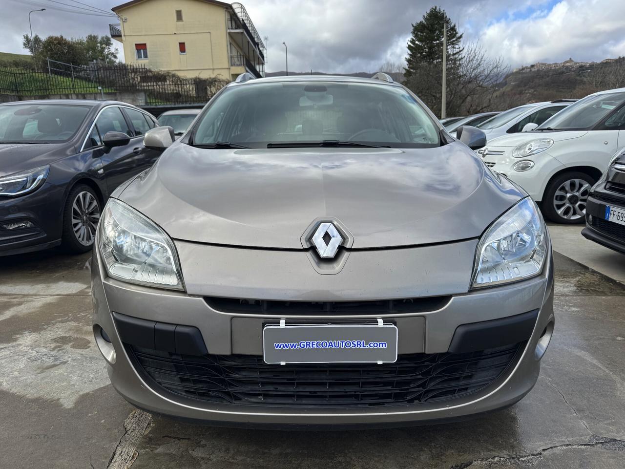 Renault Megane 1.5 dCi 110CV SporTour Energy/Navy/2011