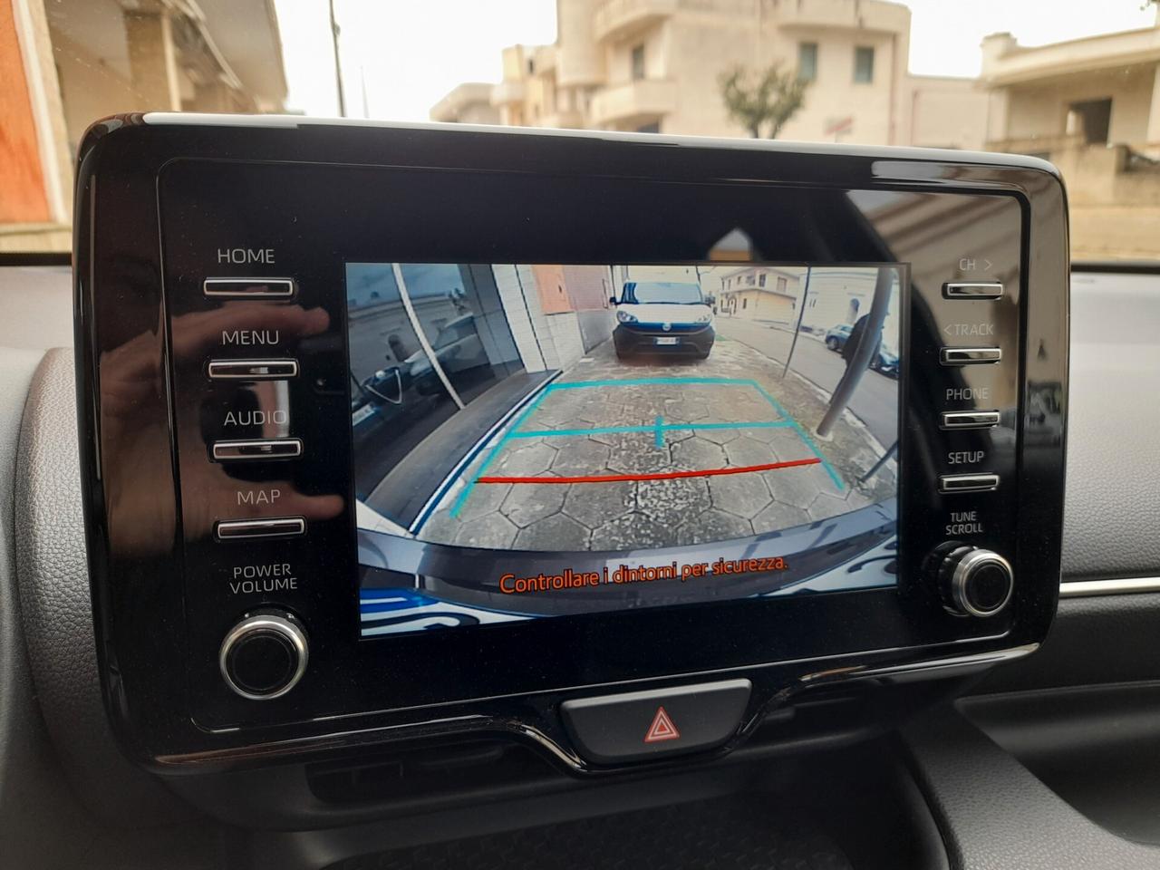 TOYOTA YARIS 1.5 HYBRID 5P BUSINESS