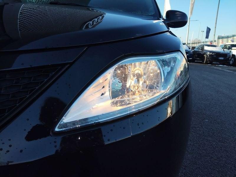 Lancia Ypsilon Ypsilon 1.2 69 CV 5 porte S&S Gold