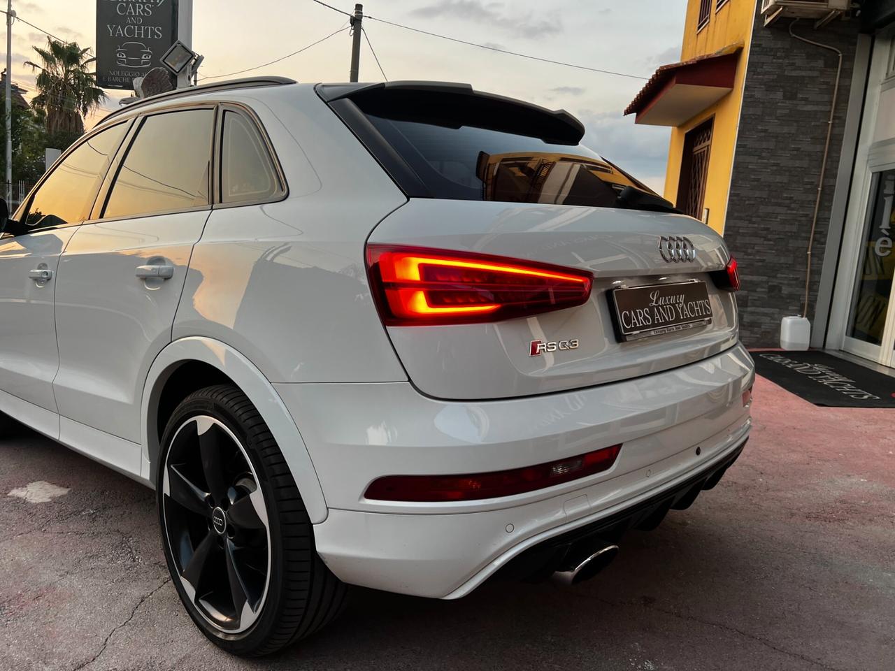 Audi RS Q3 2.5 TFSI 367 CV -Quattro S tronic-RESTAYLING